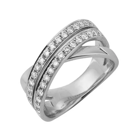 18ct White Gold Diamond Ring