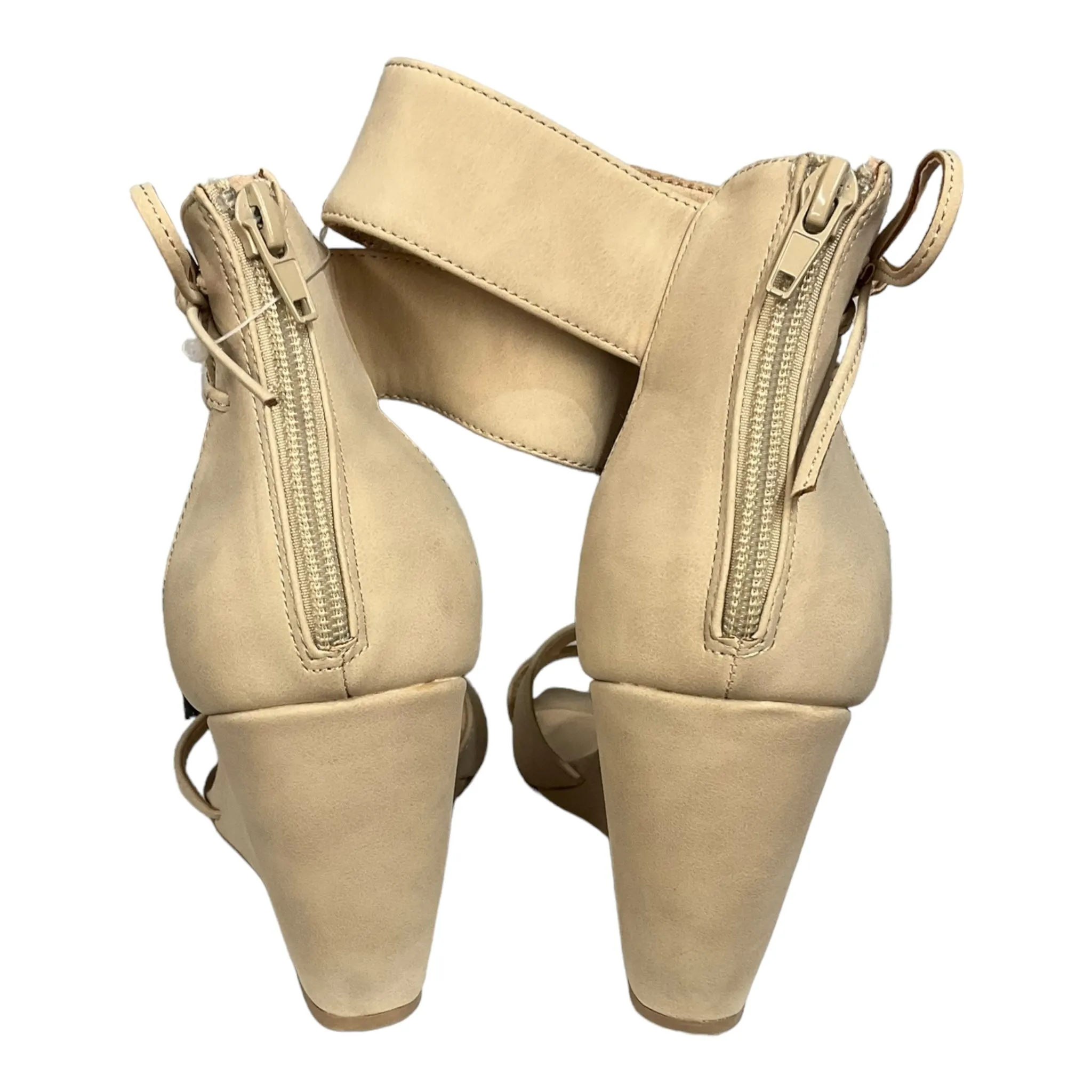 Beige Shoes Heels Wedge Chinese Laundry, Size 10