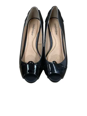 Black Shoes Heels Kitten Comfortview, Size 9.5