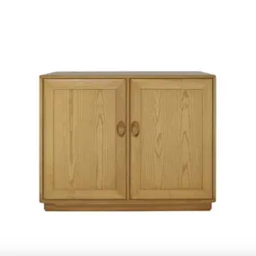 Ercol Windsor 2 Door Cabinet