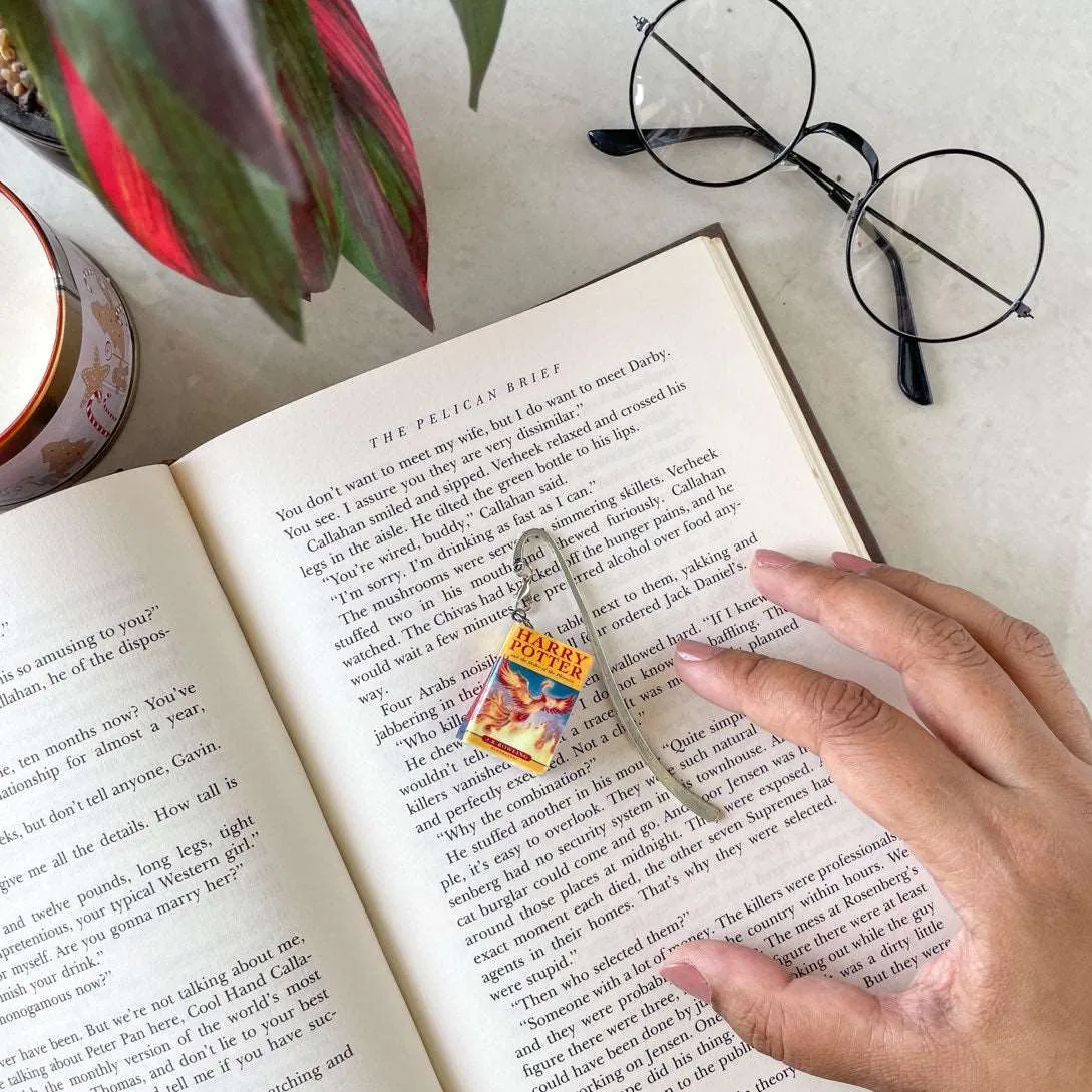 Harry Potter Miniature Book Hook Bookmark