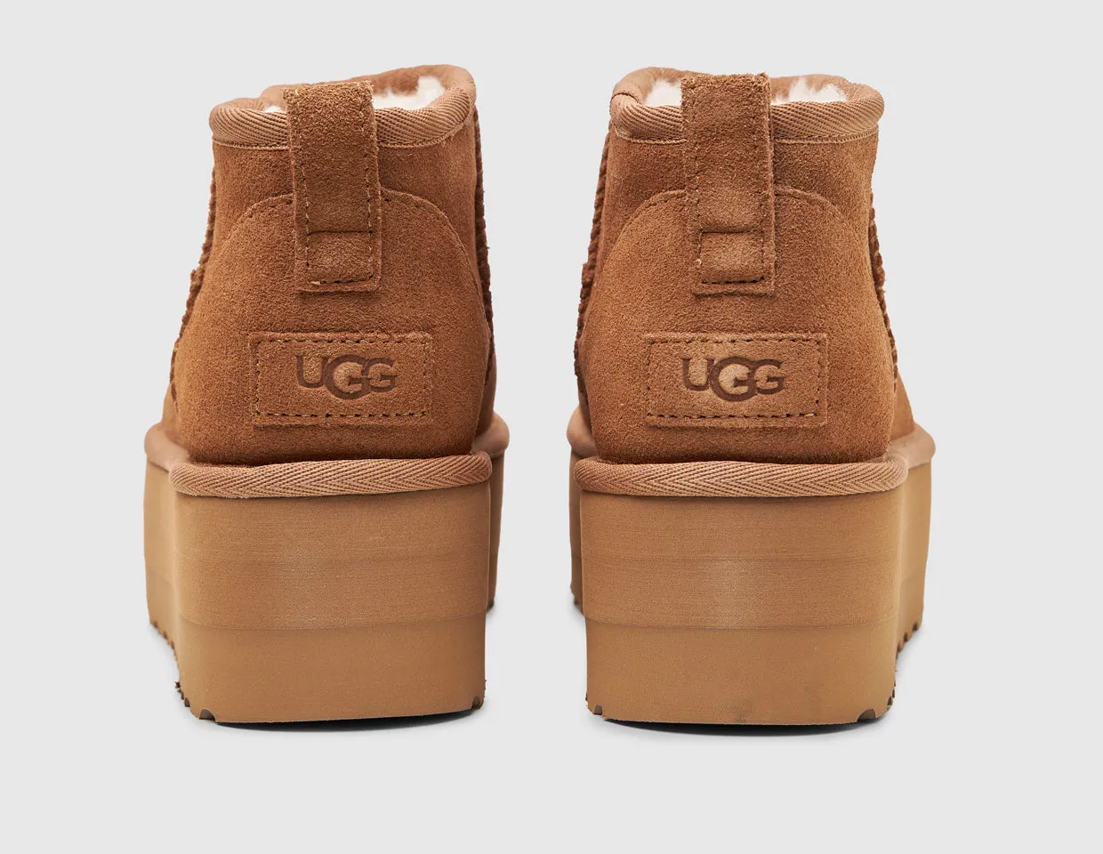 UGG Women's Classic Ultra Mini Platform Chestnut