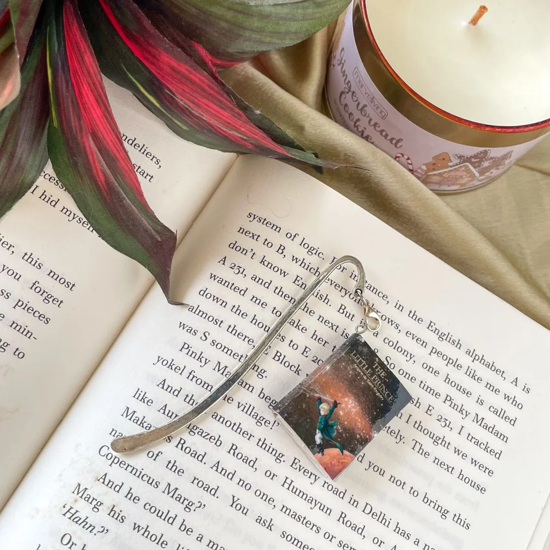 Young Adults Fictions Miniature Book Hook Bookmark